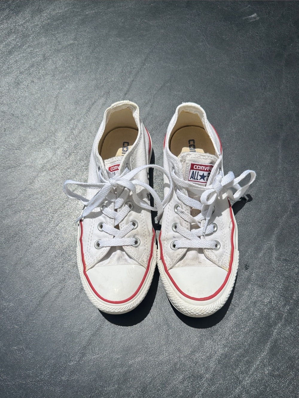 Converse Chuck Taylor All Star Low Top Sneakers White Women’s Size 6